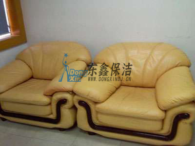 合肥清洗沙發(fā)后